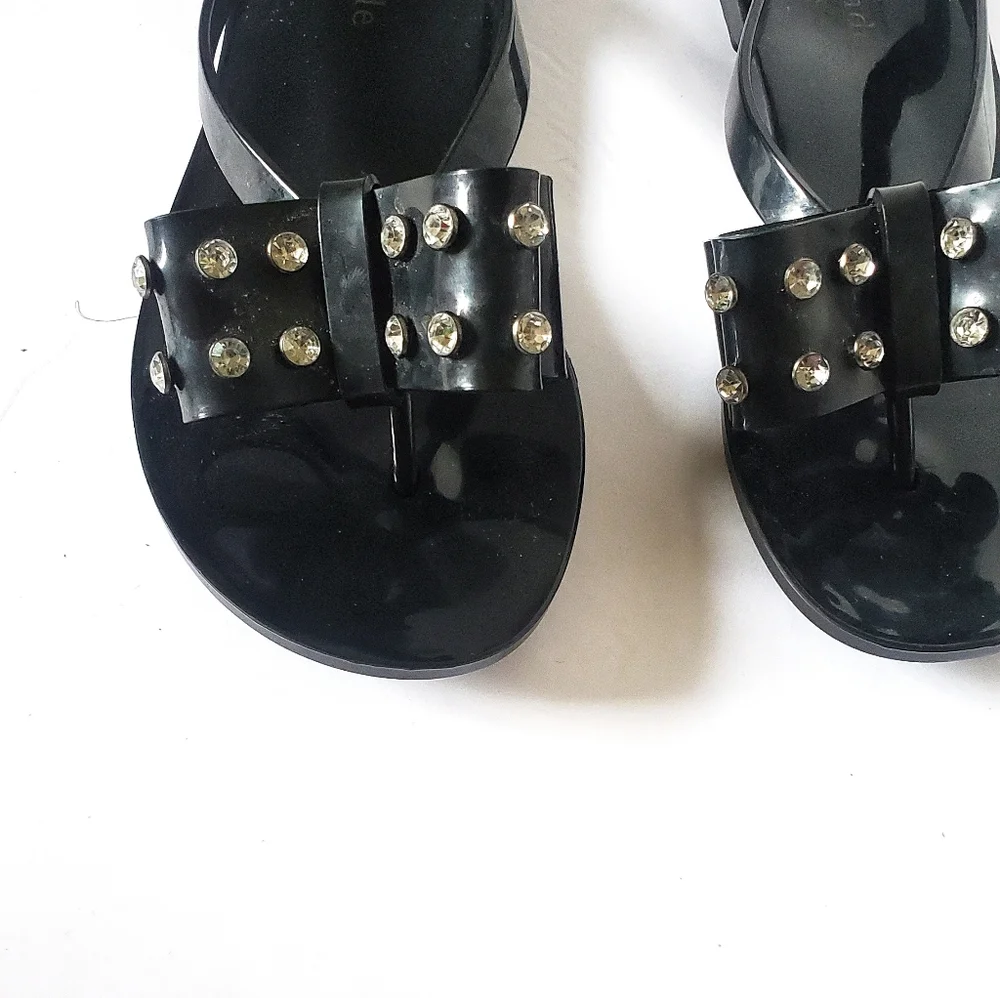 KATE SPADE BLACK RHINESTONE JELLY SLIPPERS..SIZE 6‎